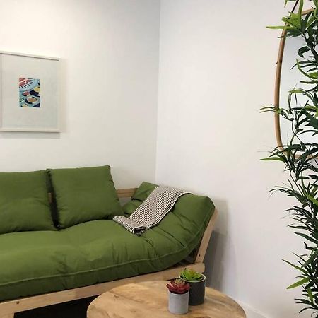M3 Terrace. Cool Apartment 15 Min Center By Metro Esplugues de Llobregat Ngoại thất bức ảnh
