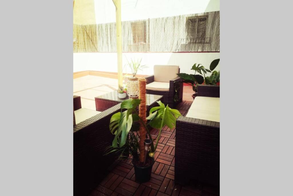 M3 Terrace. Cool Apartment 15 Min Center By Metro Esplugues de Llobregat Ngoại thất bức ảnh